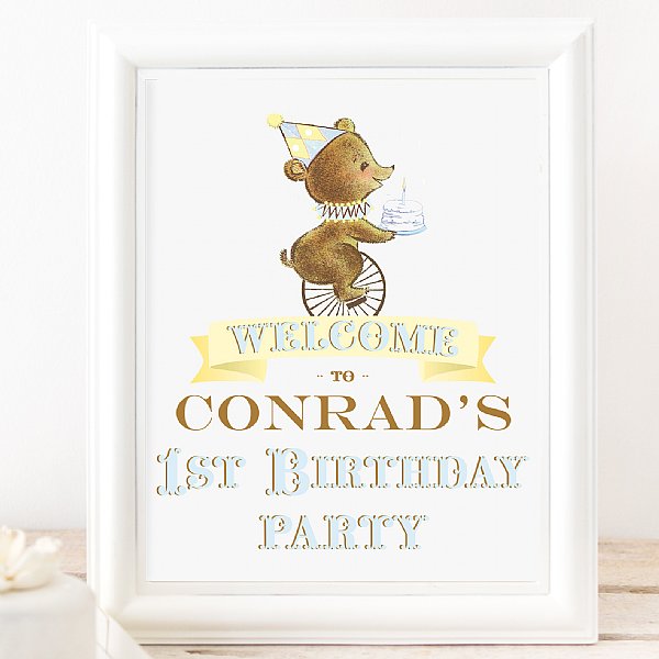 First Birthday Bear 8x10 Birthday Welcome Sign