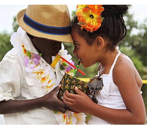 Aloha Girl Straw and Pennant Kit