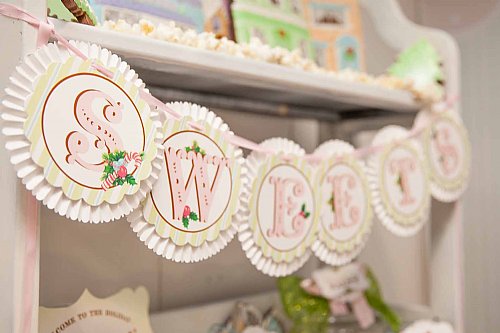 "Sweets" Sweet Holiday Rosette Banner