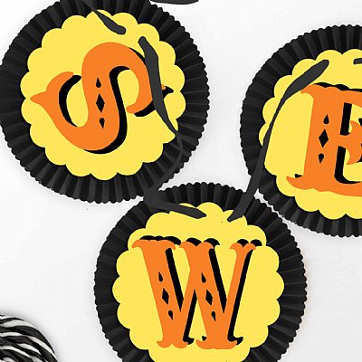 Classic Children's Costume Rosette Banner