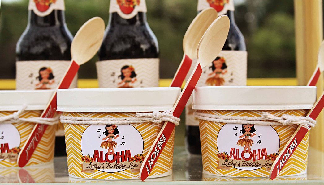 Aloha Girl Treat Cartons with Spoons