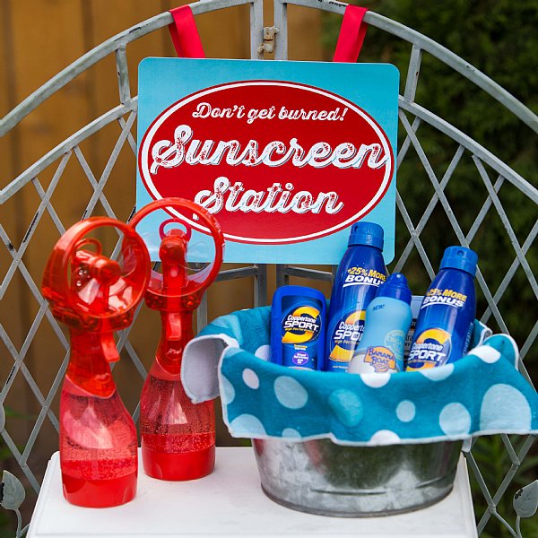 Splish Splash 8x10 "Sunscreen Station" Sign 