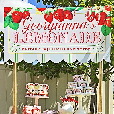 Personalized Lemonade Stand Oversized Event Scallop Sign