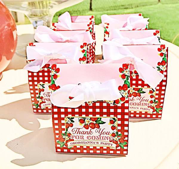 Berry Sweet Favor Boxes