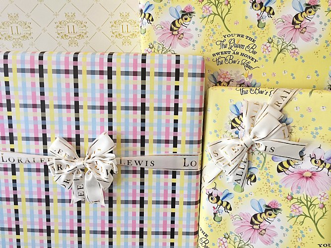 Busy Bee Gift Wrap