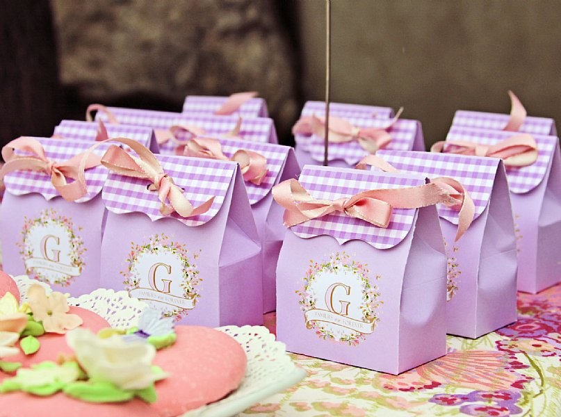 Spring Blooms Violet Favor Boxes