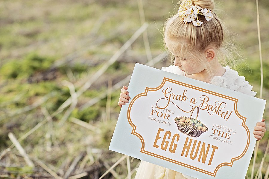Bunny Quartet 11x17 "Egg Hunt" Sign