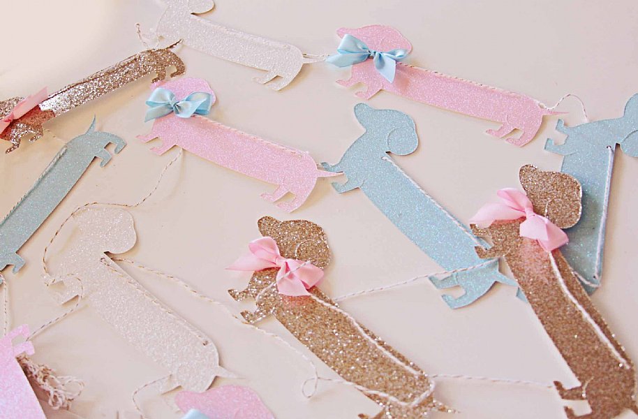 Glitter Dachshund Garland