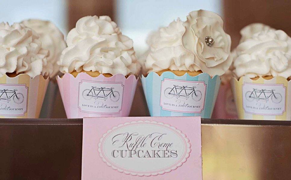 Two in Love Cupcake Kit