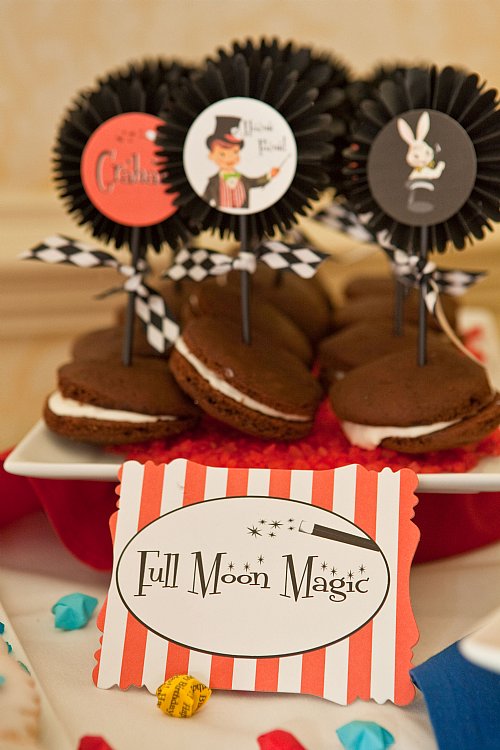 Hocus Pocus Buffet & Party Signs