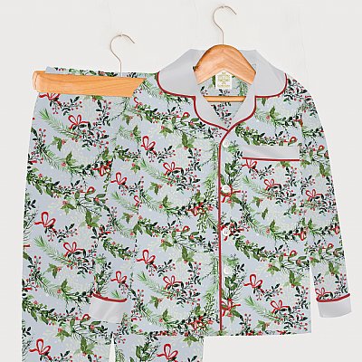 Satin PJ Set in Christmas Mistletoe