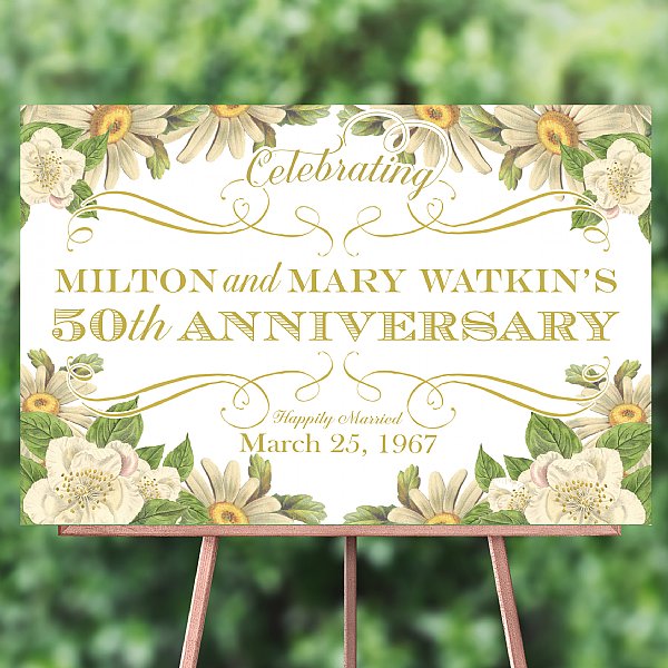 Daisy Floral Celebration Sign