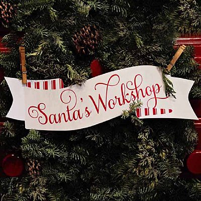 Santa's Workshop Set of 4 Over-sized Scroll Signs