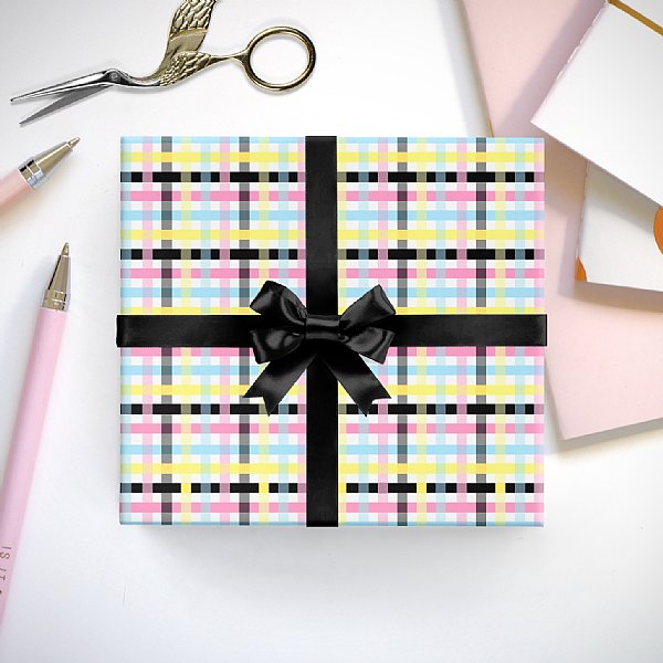 Busy Bee Plaid Gift Wrap