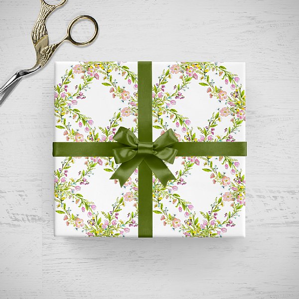 Floral Ring Gift Wrap
